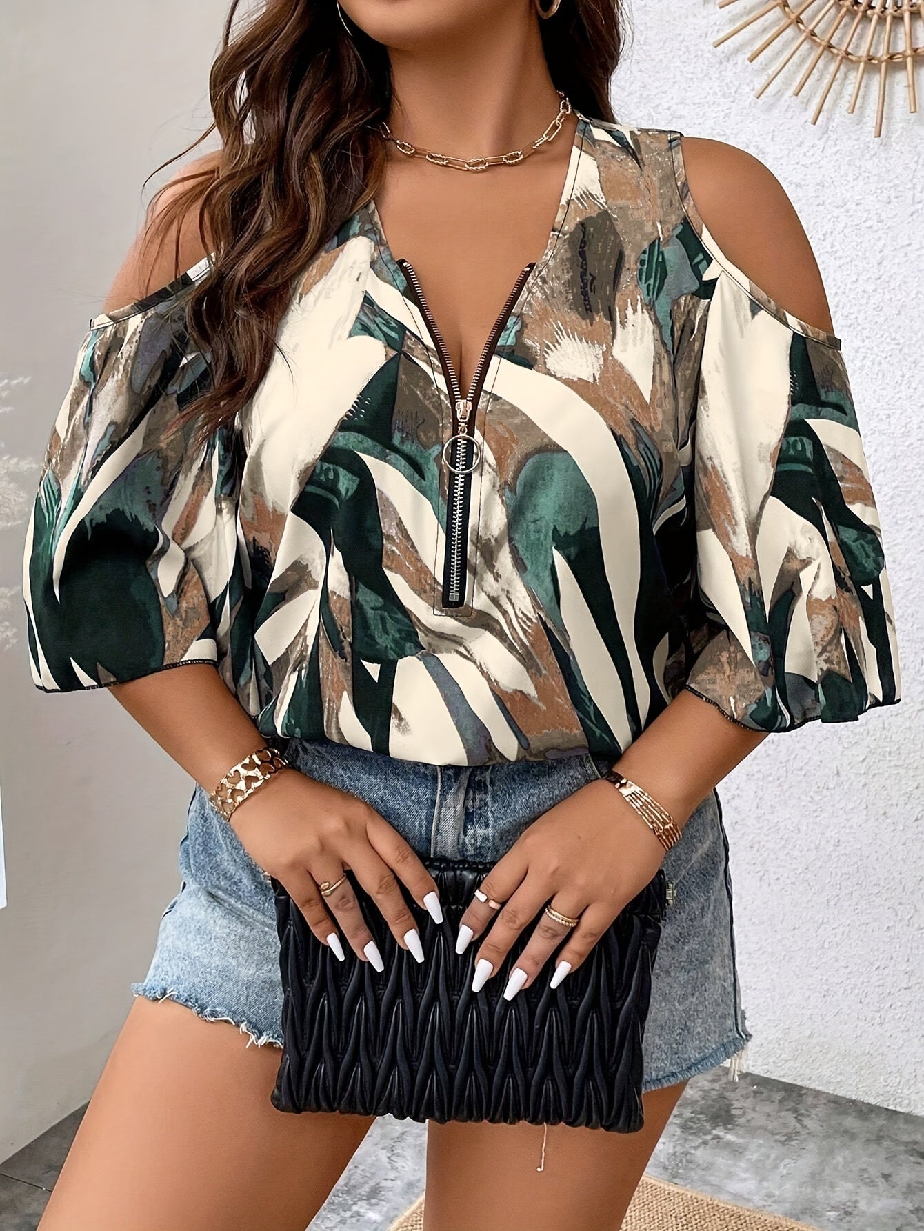 Women's Plus Size Printed V-Neck Front-Zip Cold-Shoulder Three Quarters Sleeve Casual Top - Work & Party Blouse PureLittleBloom.Co