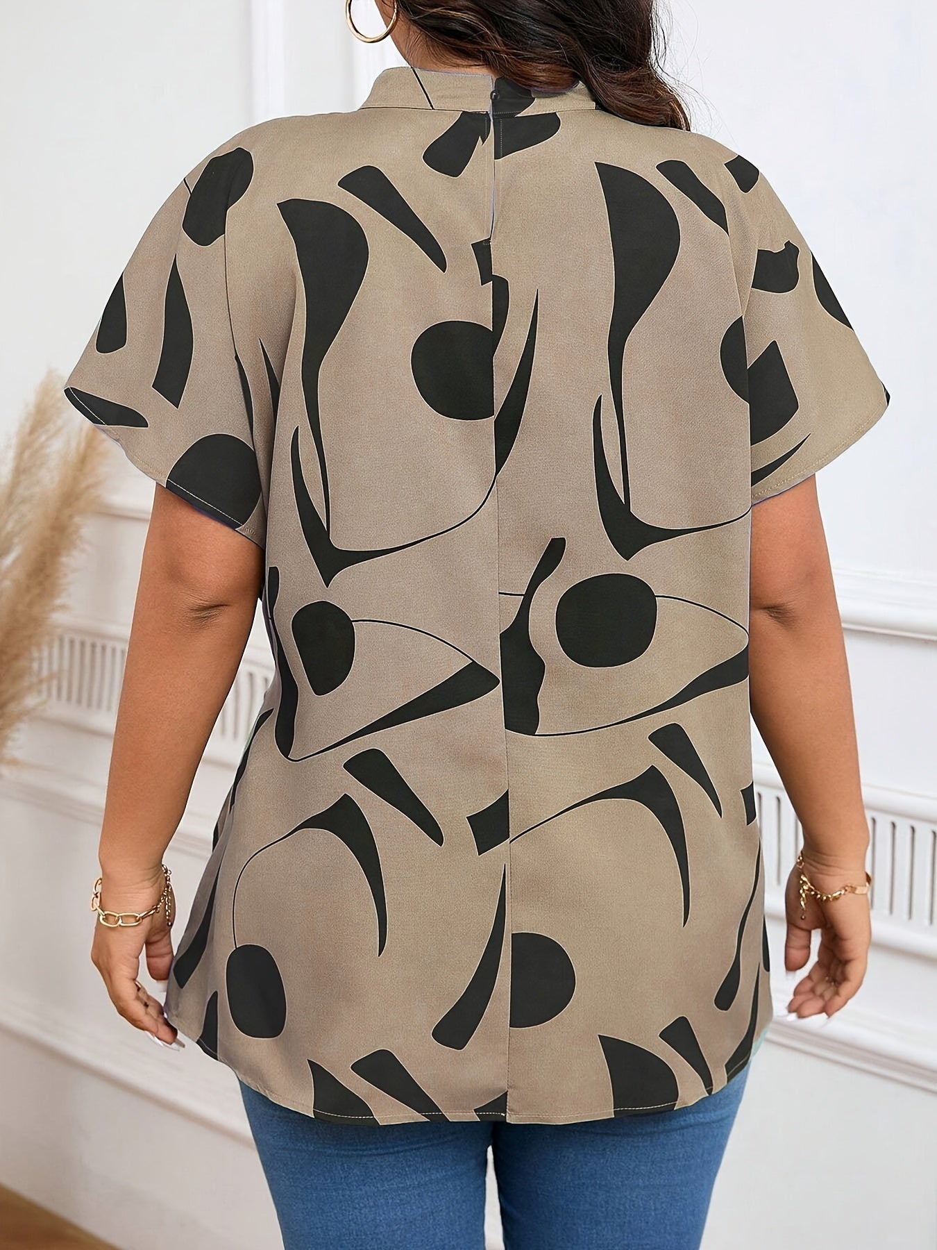 Plus-size Irregular Print Blouse For Women - Elegant Short-sleeve Work Top For Summer PureLittleBloom.Co