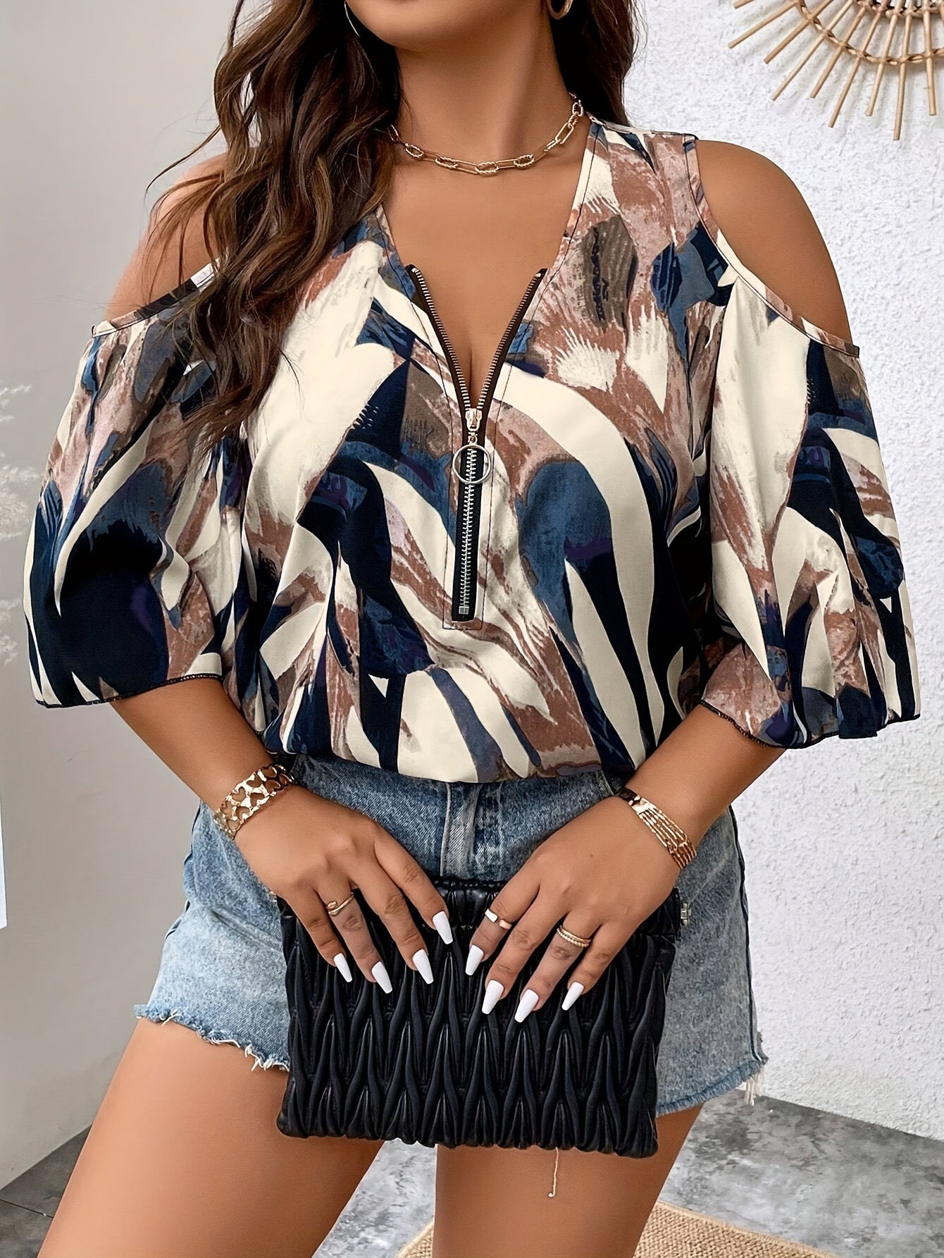 Women's Plus Size Printed V-Neck Front-Zip Cold-Shoulder Three Quarters Sleeve Casual Top - Work & Party Blouse PureLittleBloom.Co
